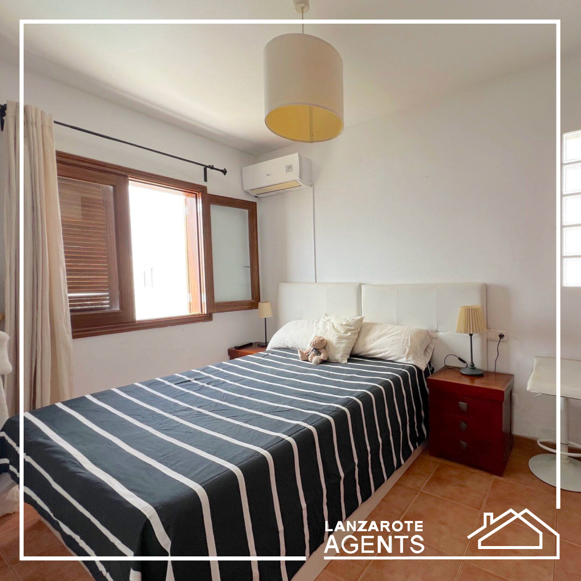 Lanzarote agents - Linea grafica-57