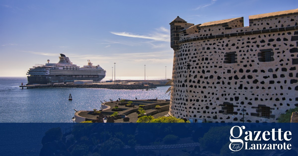 arrecife-cruise-passengers
