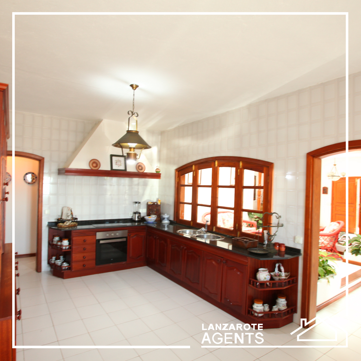 Lanzarote agents - Linea grafica-14