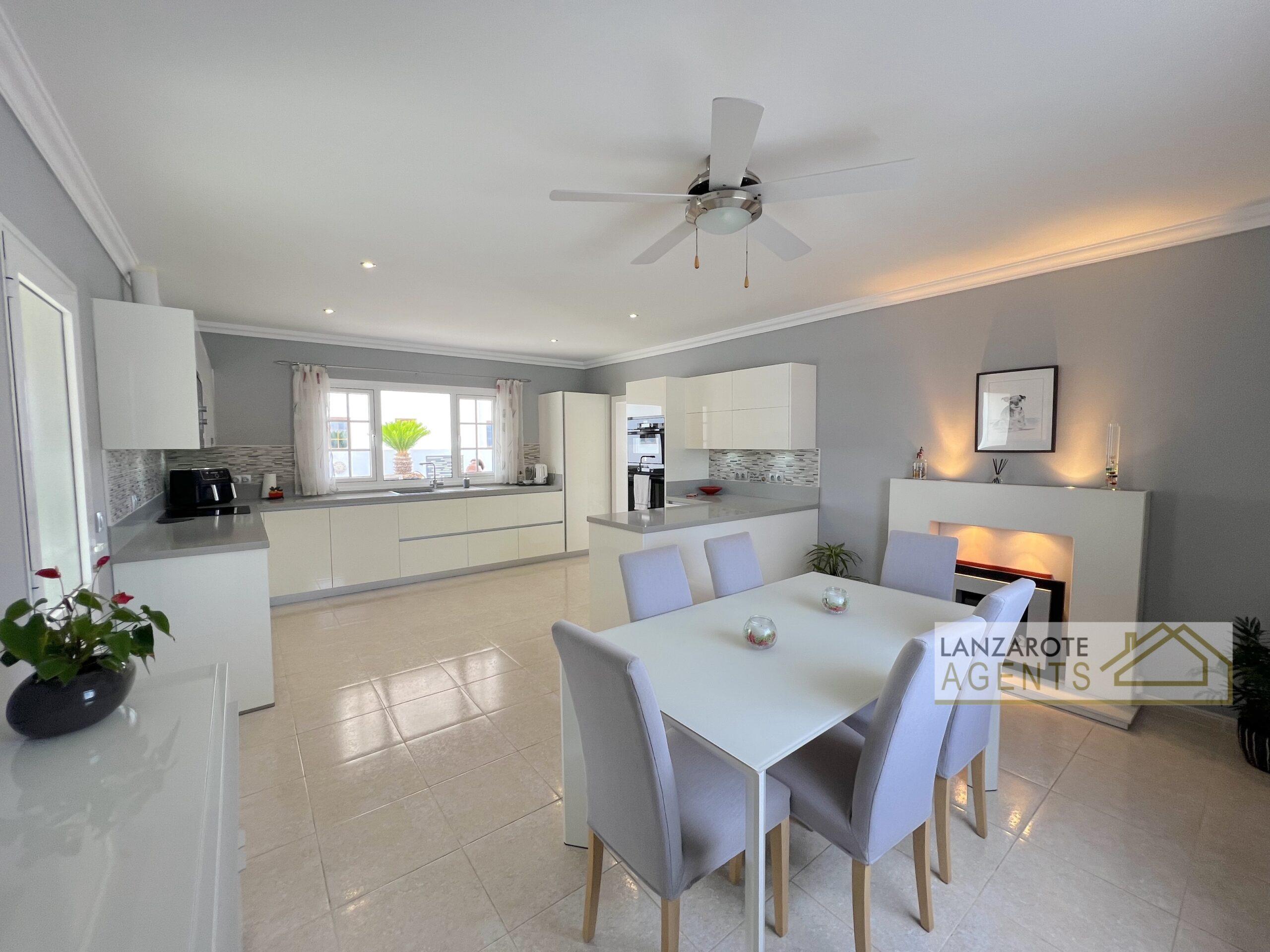 YAIZA-Lanzarote-Agents-0037-scaled