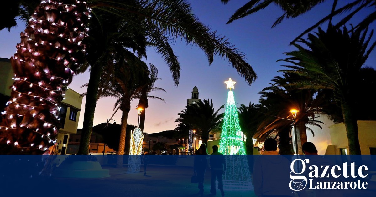 xmas-light-switch-on