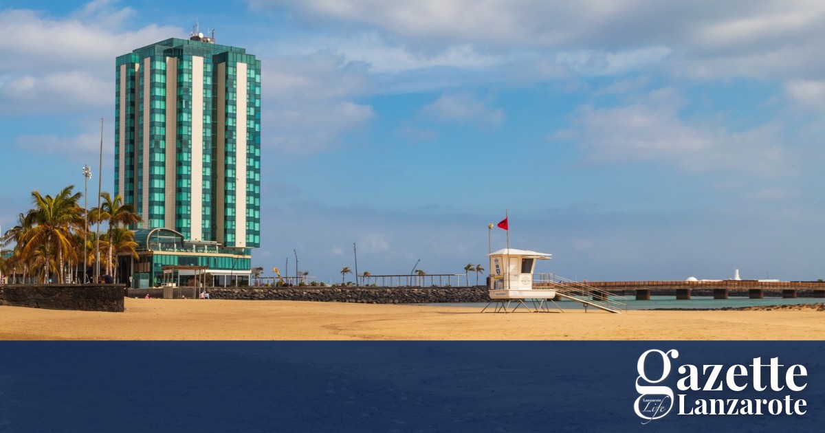 arrecife-beach